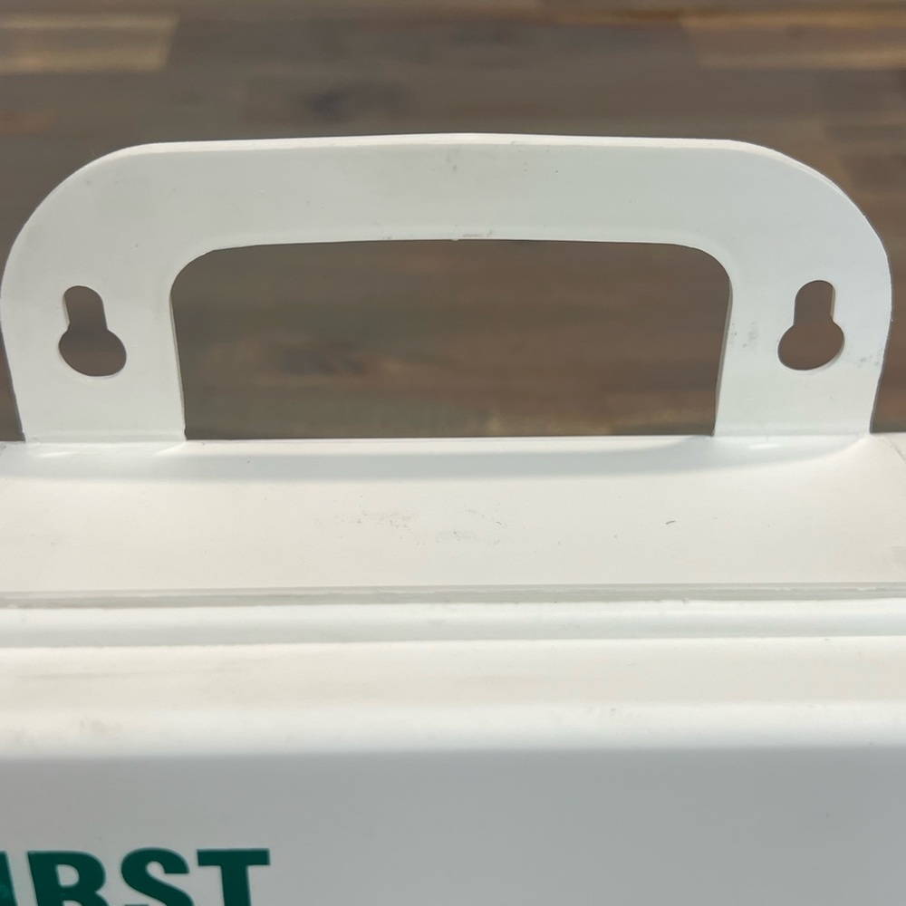 White First Aid Kit - Picture 3 of 9